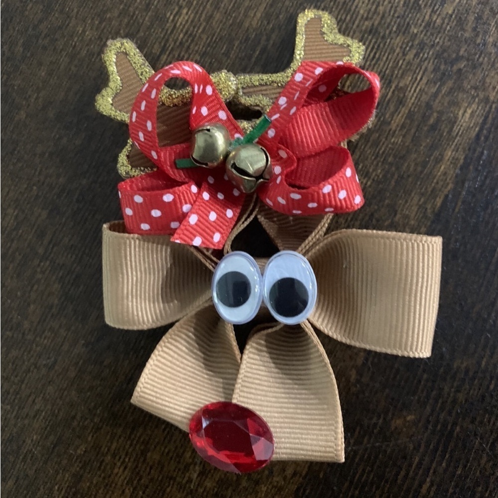 New Reindeer Christmas Hair Bow - Grosgrain  Ribbon Appliqué Deer on hair clip